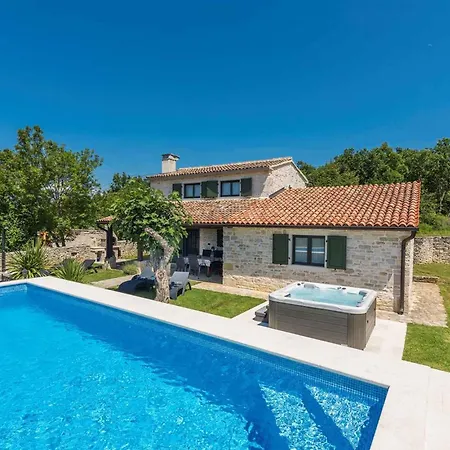 Holiday home In - Istrien 53393 Kanfanar