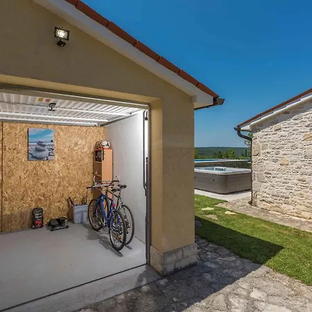 In - Istrien 53393 Holiday home *